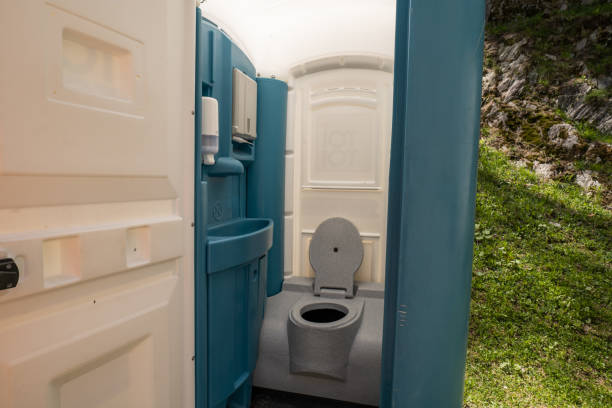 Best Portable Restroom Maintenance and Cleaning  in Mack, OH